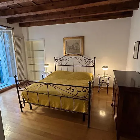Casa Dei Mercanti Verona Exterior photo