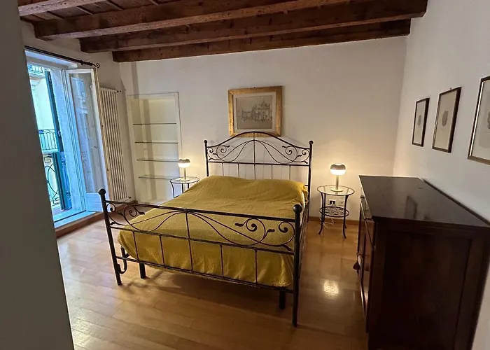 Casa Dei Mercanti